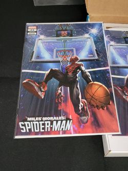 Miles Morales Spider-Man #23 Kael Ngu Basketball - Virgin Set (Trade dress & Virgin) × 1
