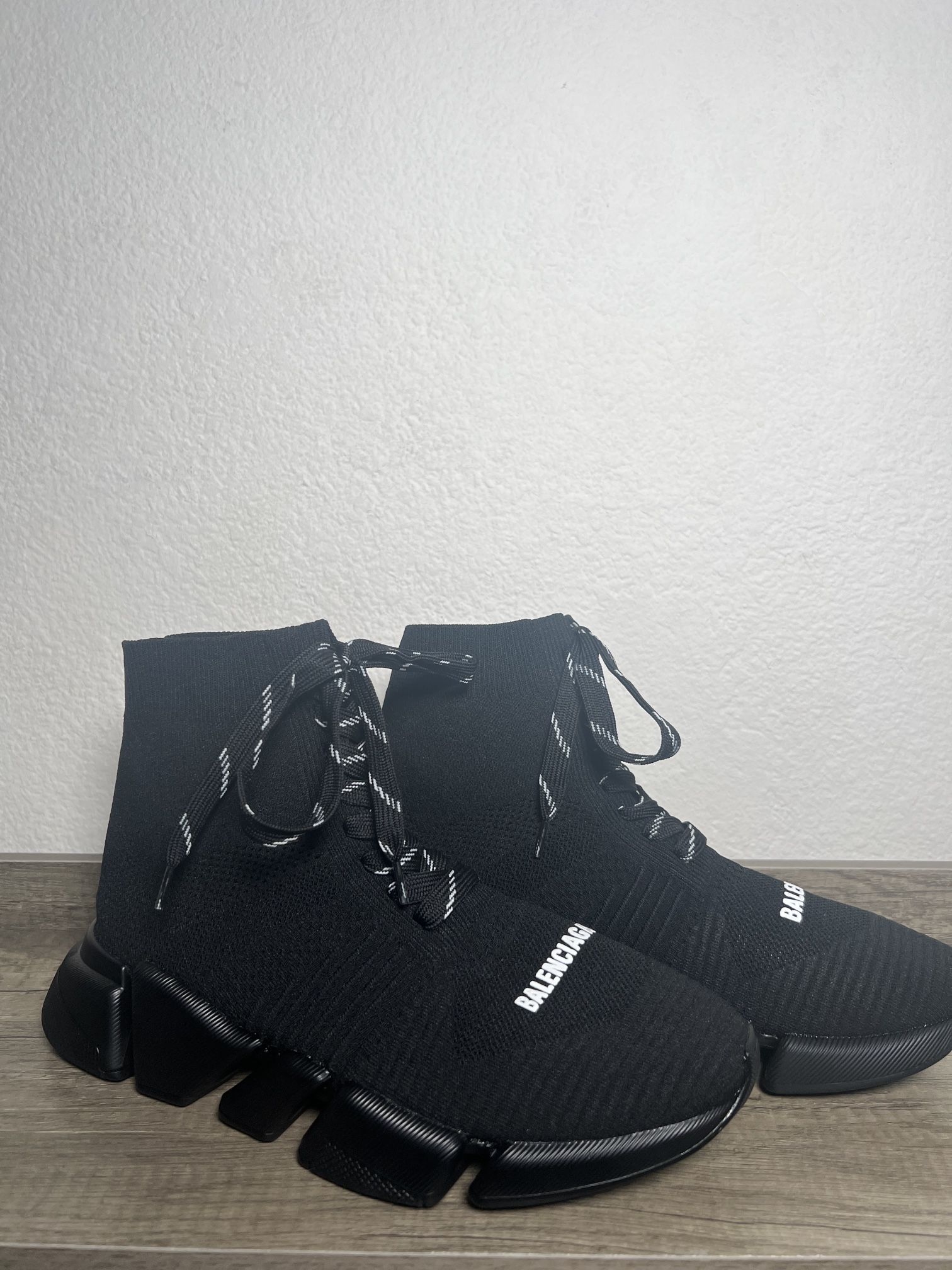 Balenciaga Recycled Knit 2.0 LaceUp Sneaker 