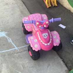  Minnie Mouse 4  Wheeler 