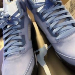 Jordan 5 UNC 