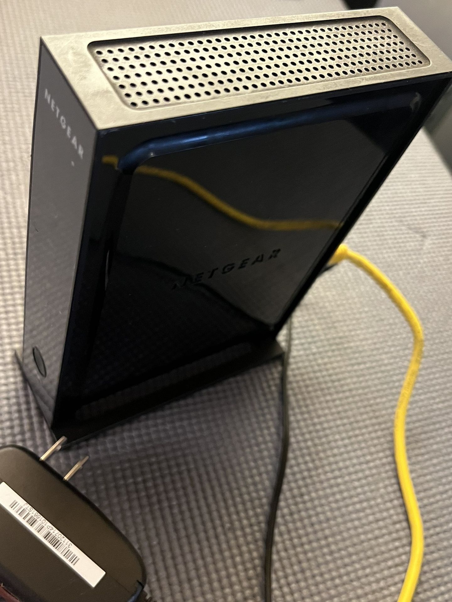 WiFi Router - Netgear