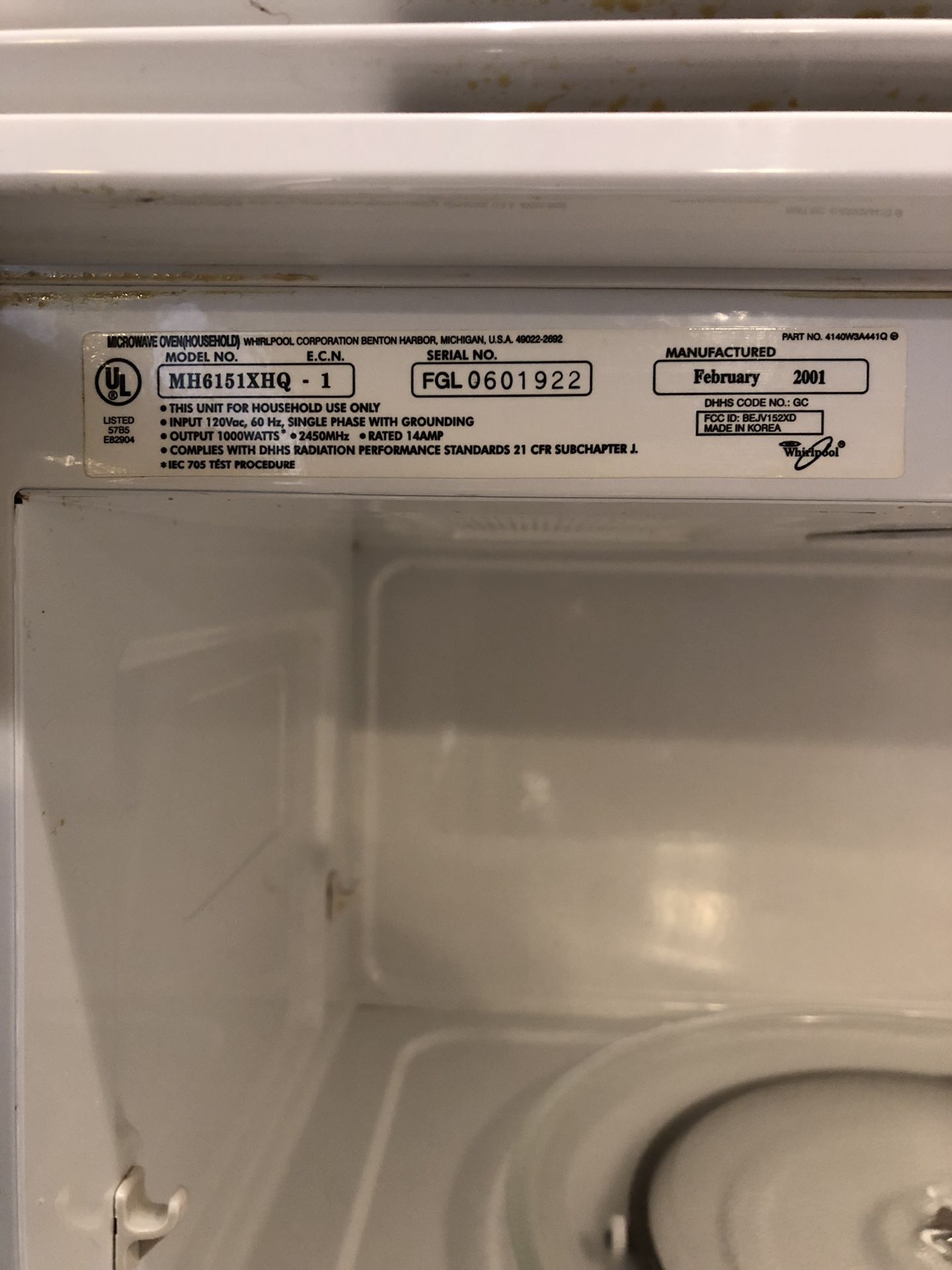 Whirlpool Super Capacity 465 Range and Microwave for Sale in Gilbert