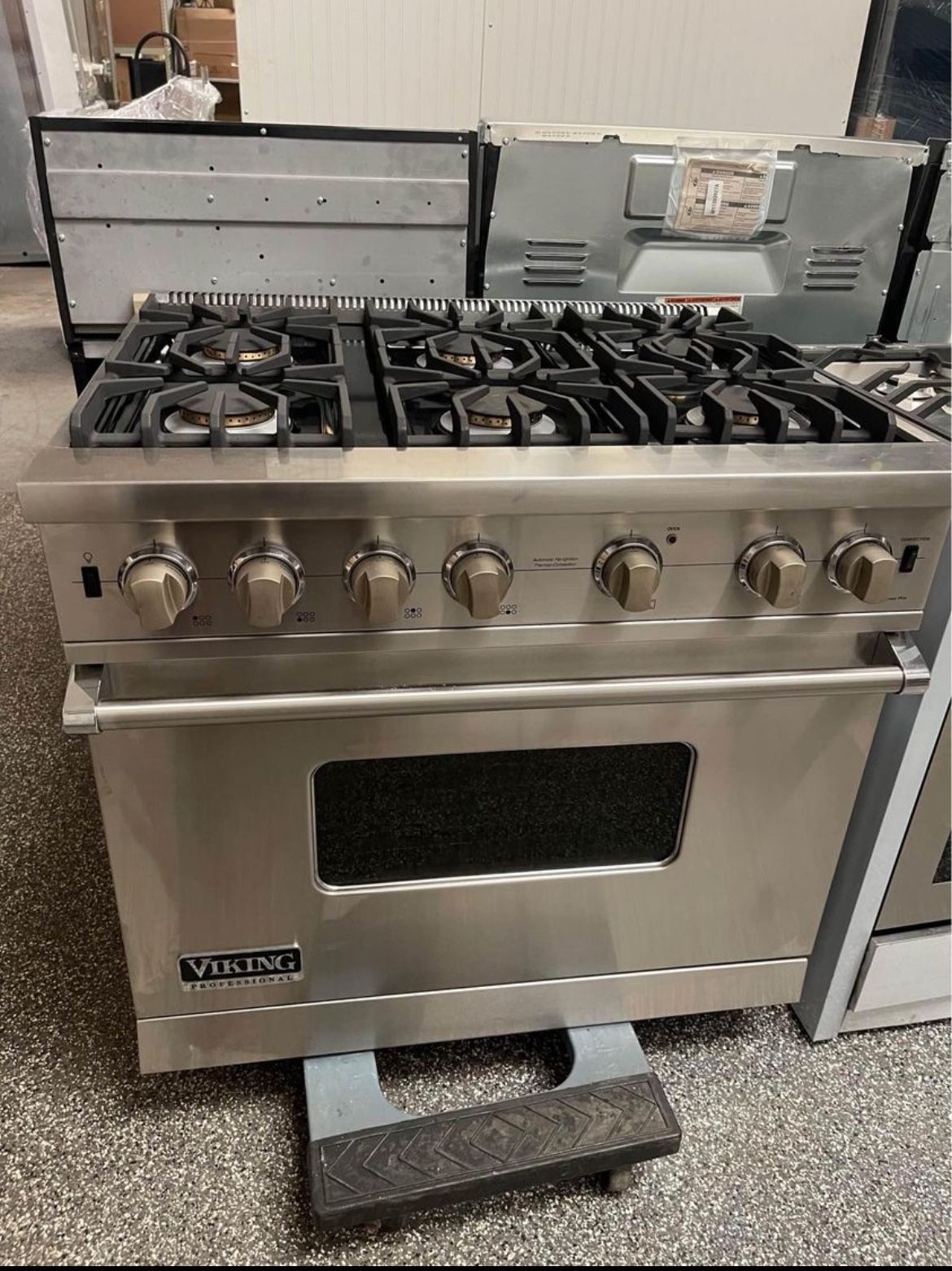 Viking 36” Gas Range 