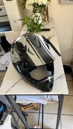 Motorcycle helmet