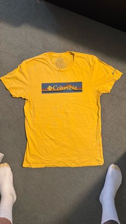 Medium Columbia Shirt