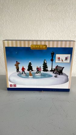 Lemax Christmas Village Ice Skating Scene