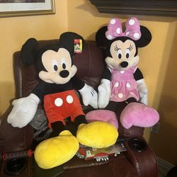 Mickey  Mouse  And Mimi 