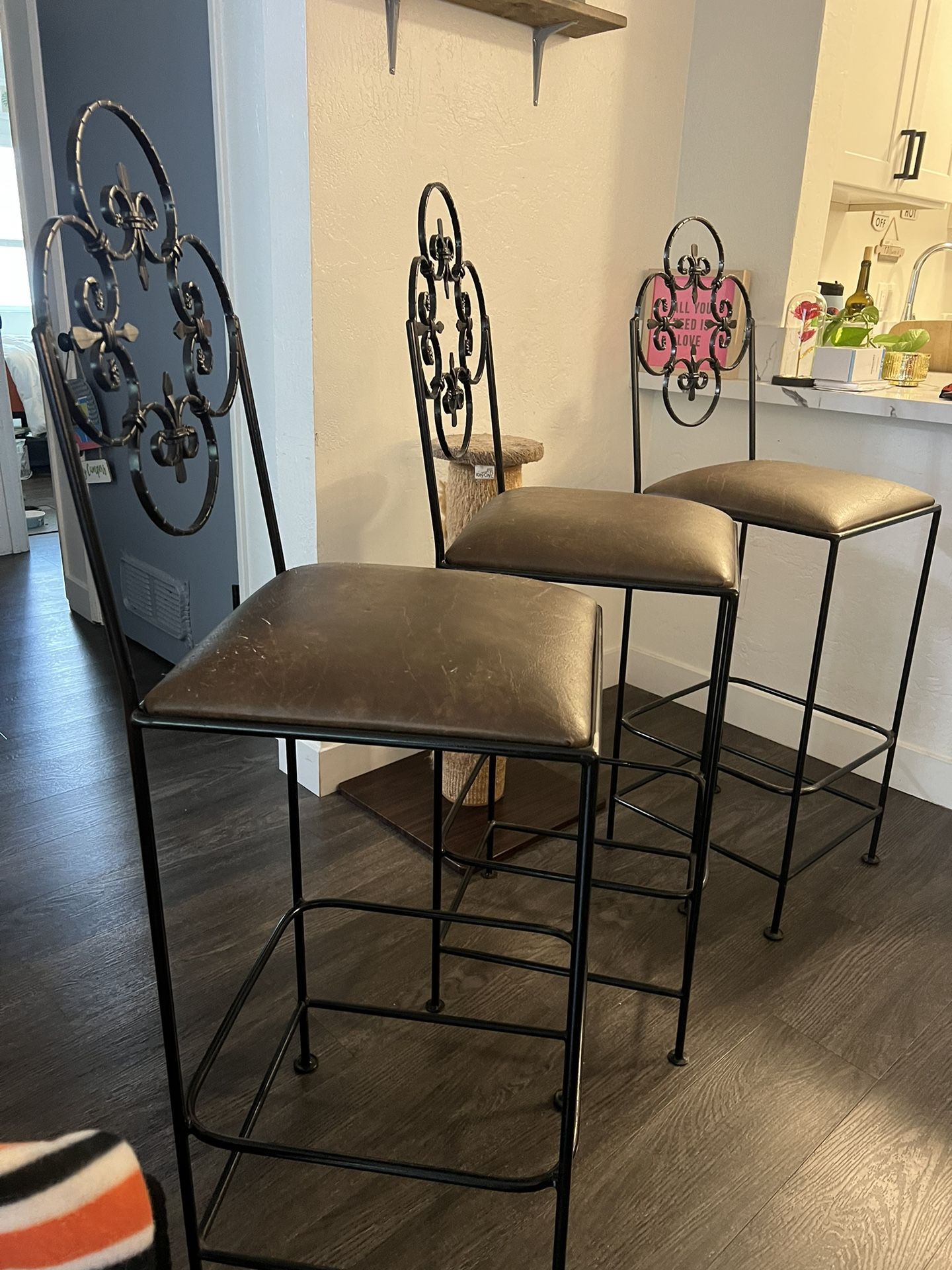 Iron High Chairs For Island Or Bar