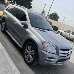 2011 Mercedes GL 