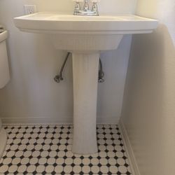 Kohler Pedestal Sink