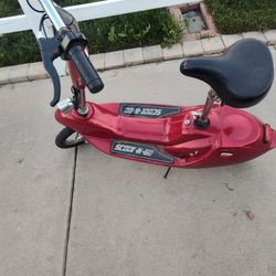 Scooter Eléctrica Para Niños En Buenas Condiciones
