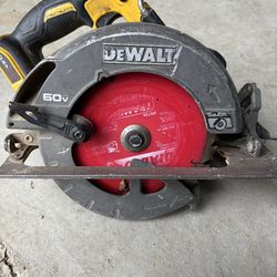 Dewalt skill saw