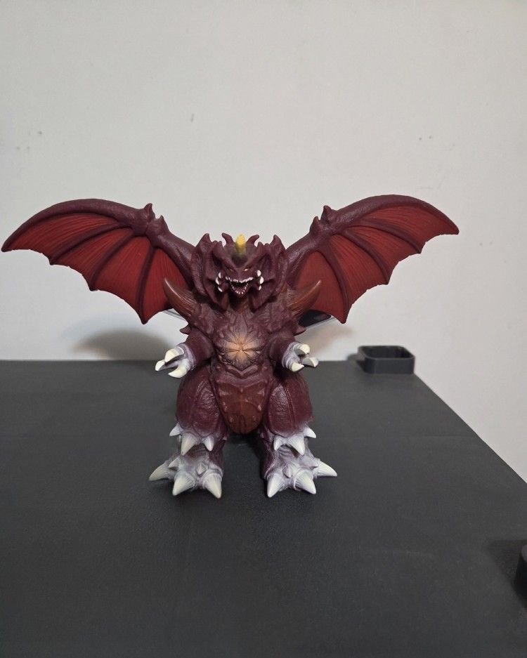 Destoroyah Bandai Figure / Toy