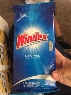 Windex wipes