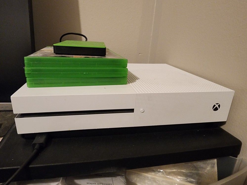 Xbox One S 1TB & Monitor 32" Samsung