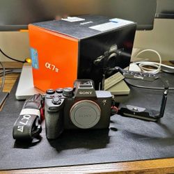 Sony A7iv Camera 