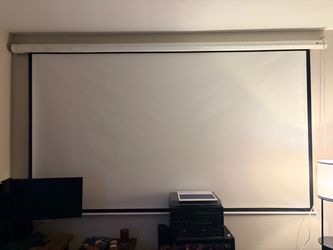 Projector screen with remote control