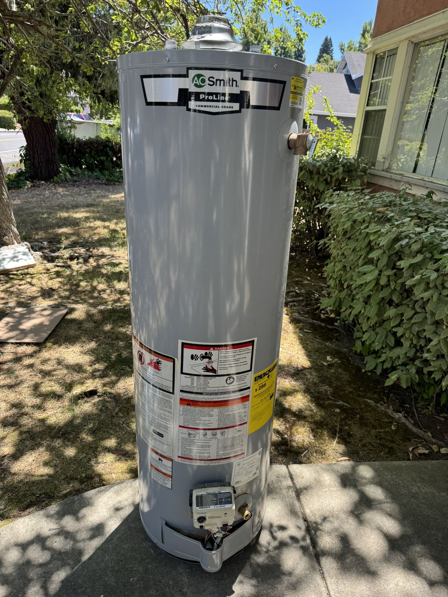 40 Gallon Water Heater