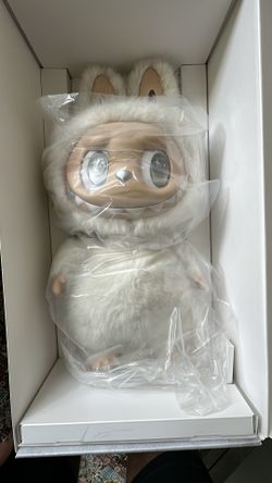 LABUBU The Monsters Angel In Clouds Vinyl Doll TOTE INCLUDED AUTHENTIC