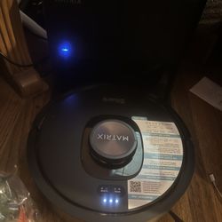 Shark Matrix Robot Vacuum 