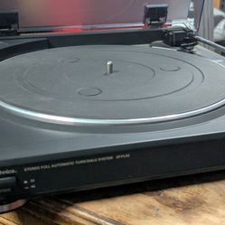 Audio Technica AT-PL50 Turntable Vinyl record player