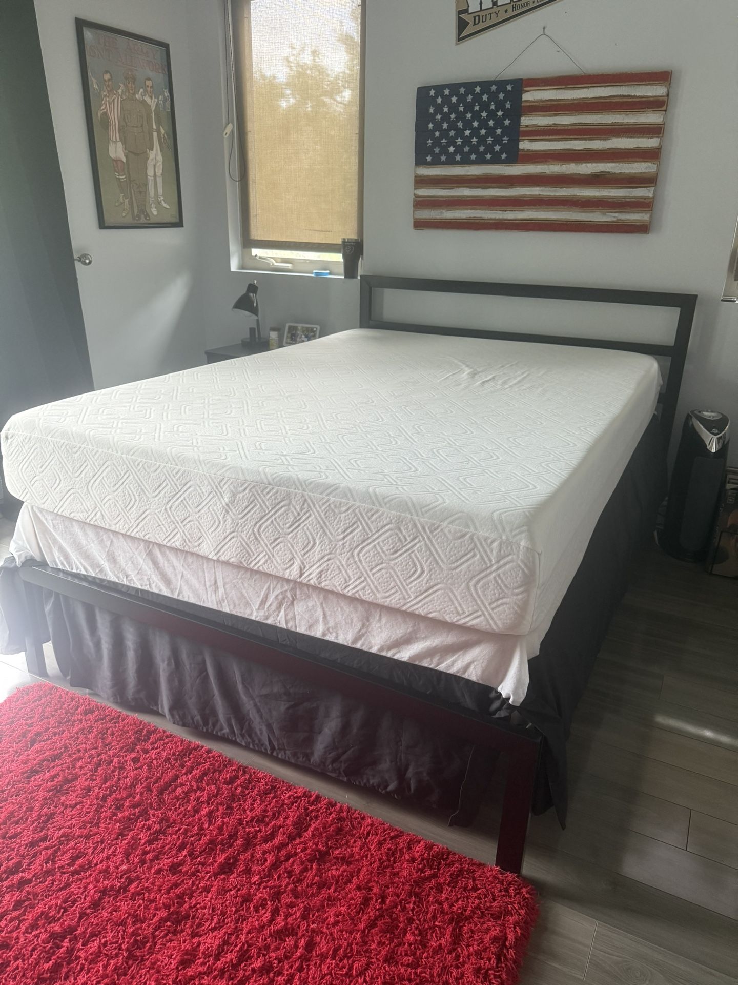 Bedroom Set And Memory Foam Mattress