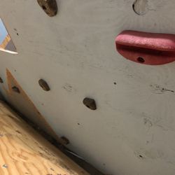 25’ Long Rock Climbing wall