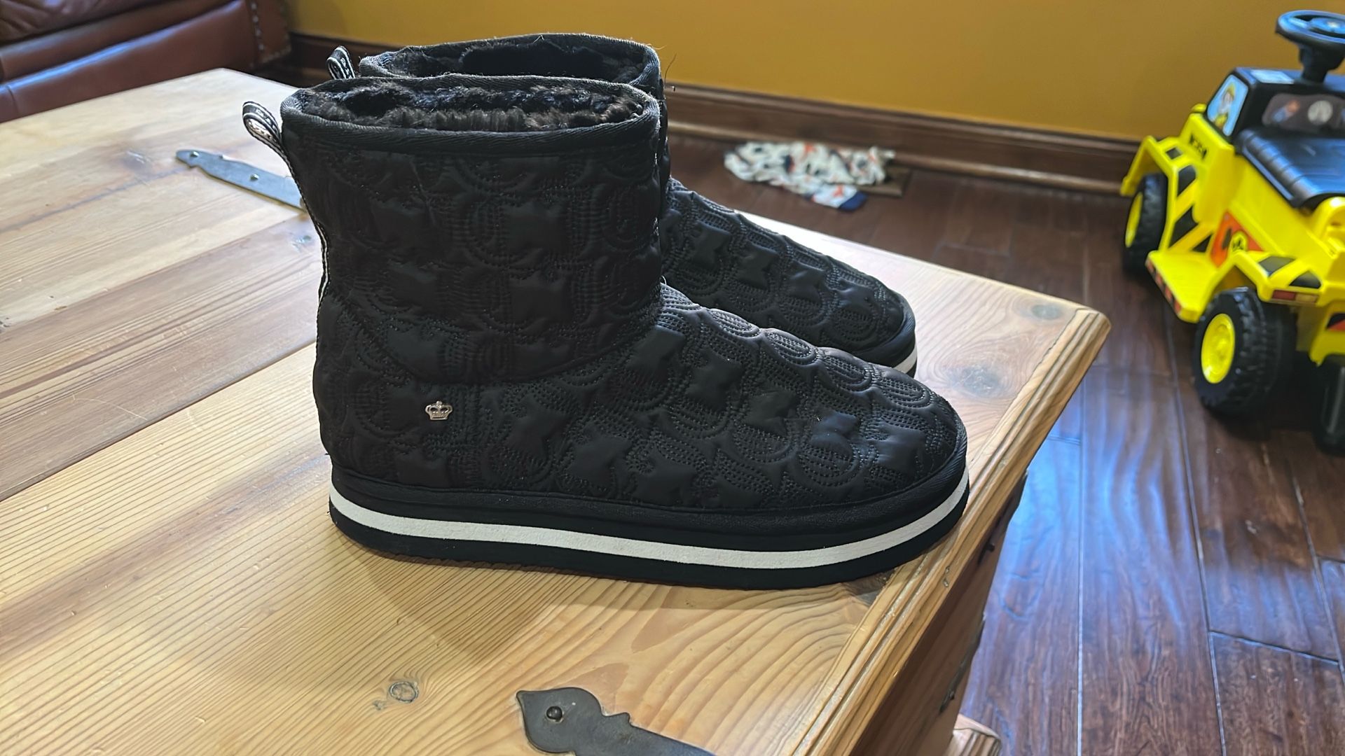 Juicy Couture Black Boots Size 8