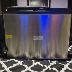 Power On Board Travel Cooler