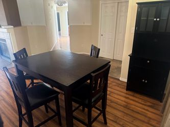 Dining set