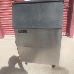 Ice O-Matic Commercial Ice Bin