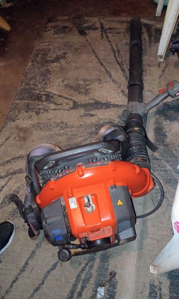 Backpack Leaf Blower 