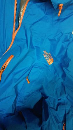 North Face Rain jacket (XL)