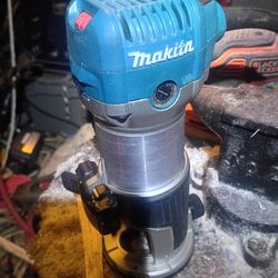 Makita compact router