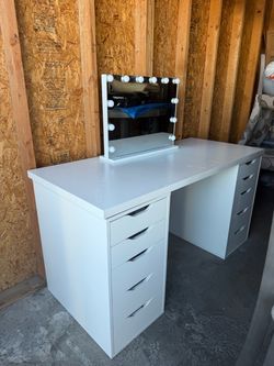 Vanity Desk + Hollywood Lighted Mirror