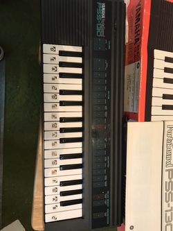 Keyboard Yamaha Portasound PSS 130