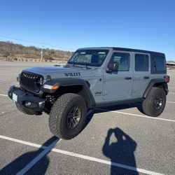 2024 Willys Jeep Wrangler 