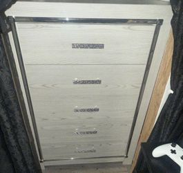 Ashley Glam Dresser