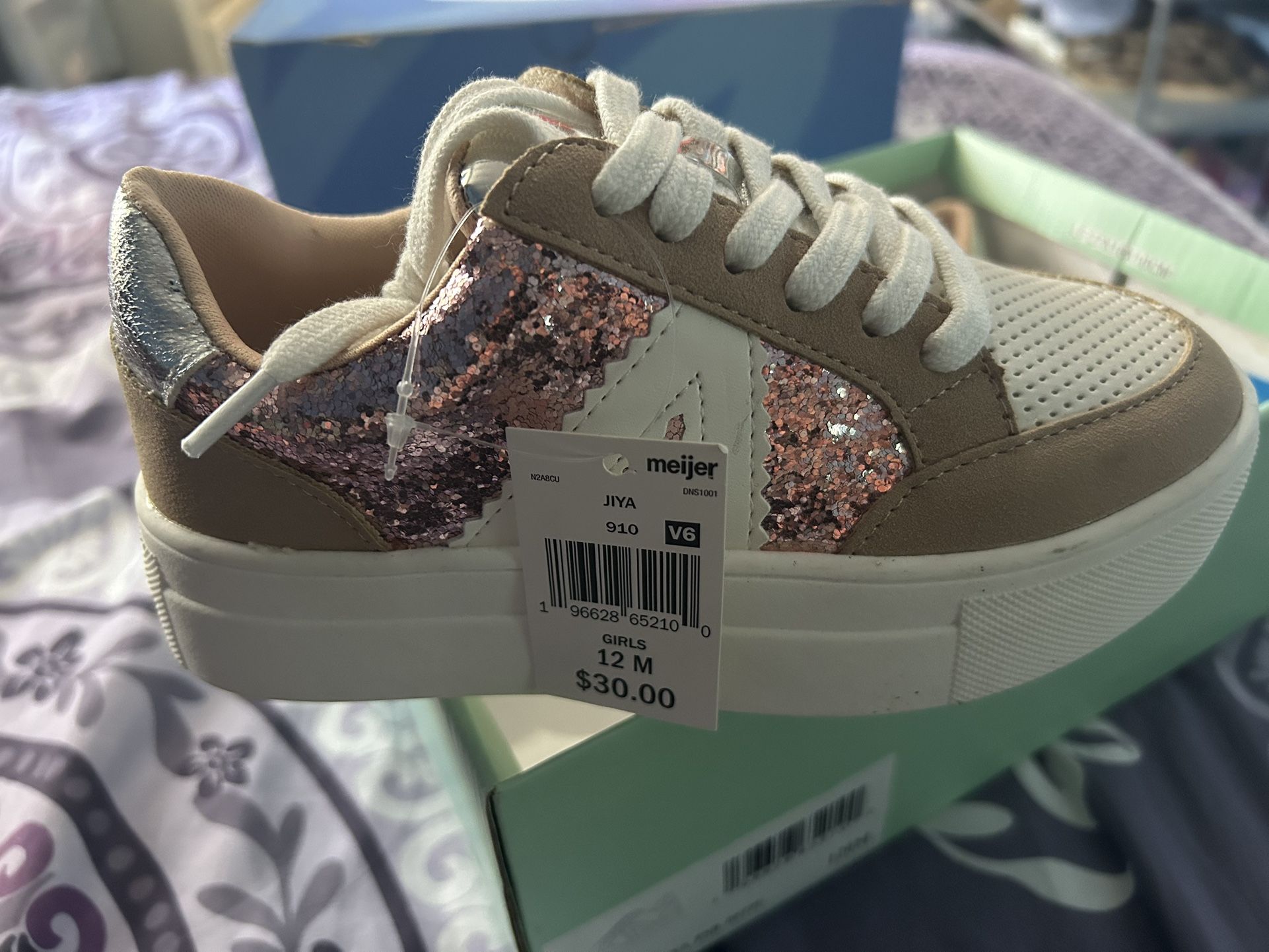 New Little Girls Shoes 