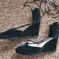 New Velvet Wedges - SIZE 8.5