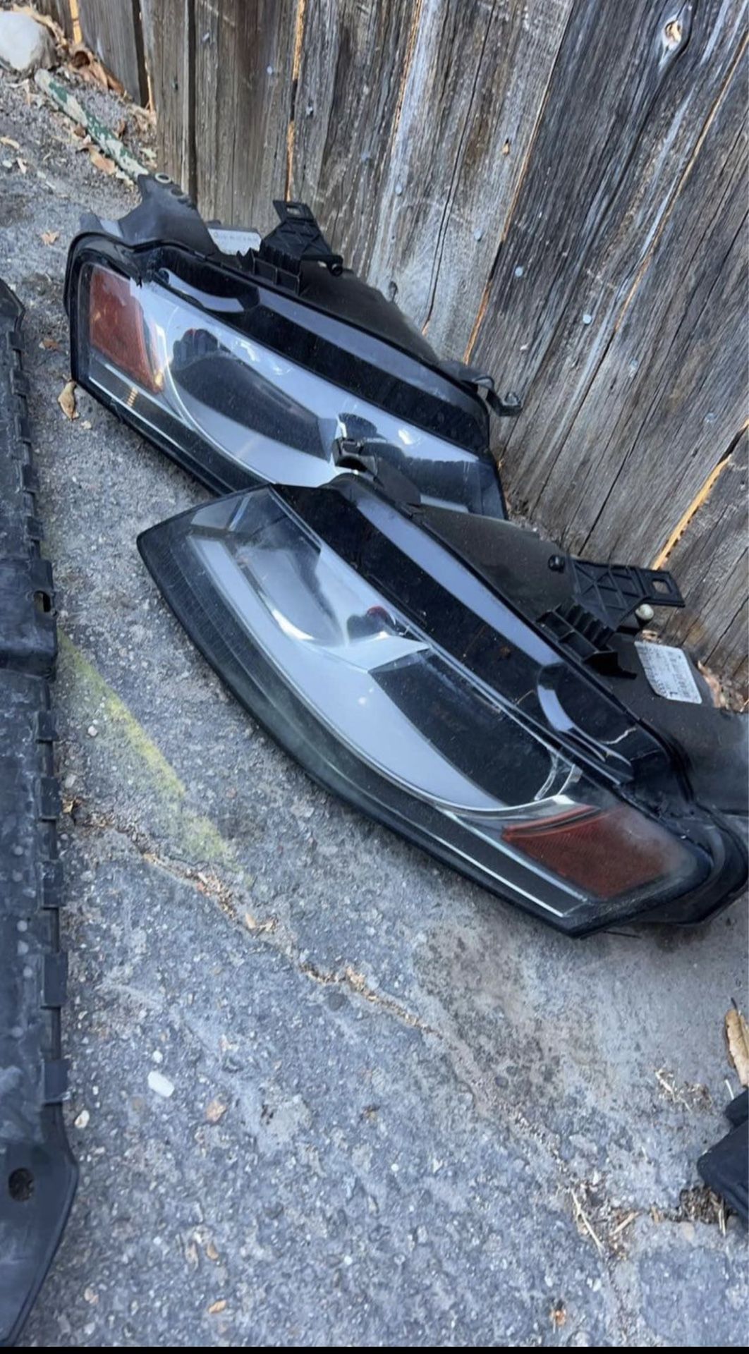 2011 Audi A4 headlights