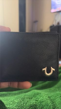 True  religion wallet