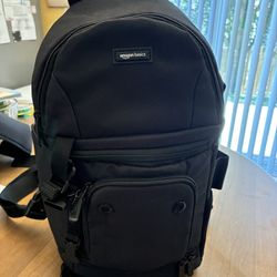 Amazon Basics Sling Camera Bag - Like New!!