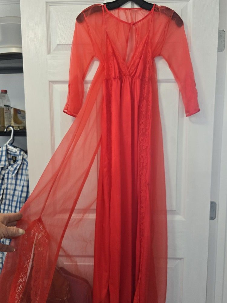 Vintage Red Lingerie Floor Length Gown And Matching Robe Set Size Small