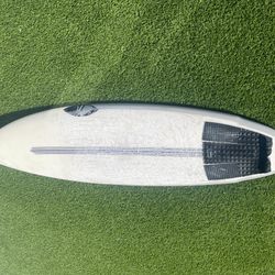 Sharp Eye Modern 2.5 (Epoxy) 6’0 