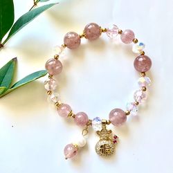 New Natural Strawberry Quartz Bracelet — Featuring a "Lucky Bag" Pendant (Overflowing with Good Fortune)