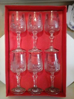 Glass set 6 person.