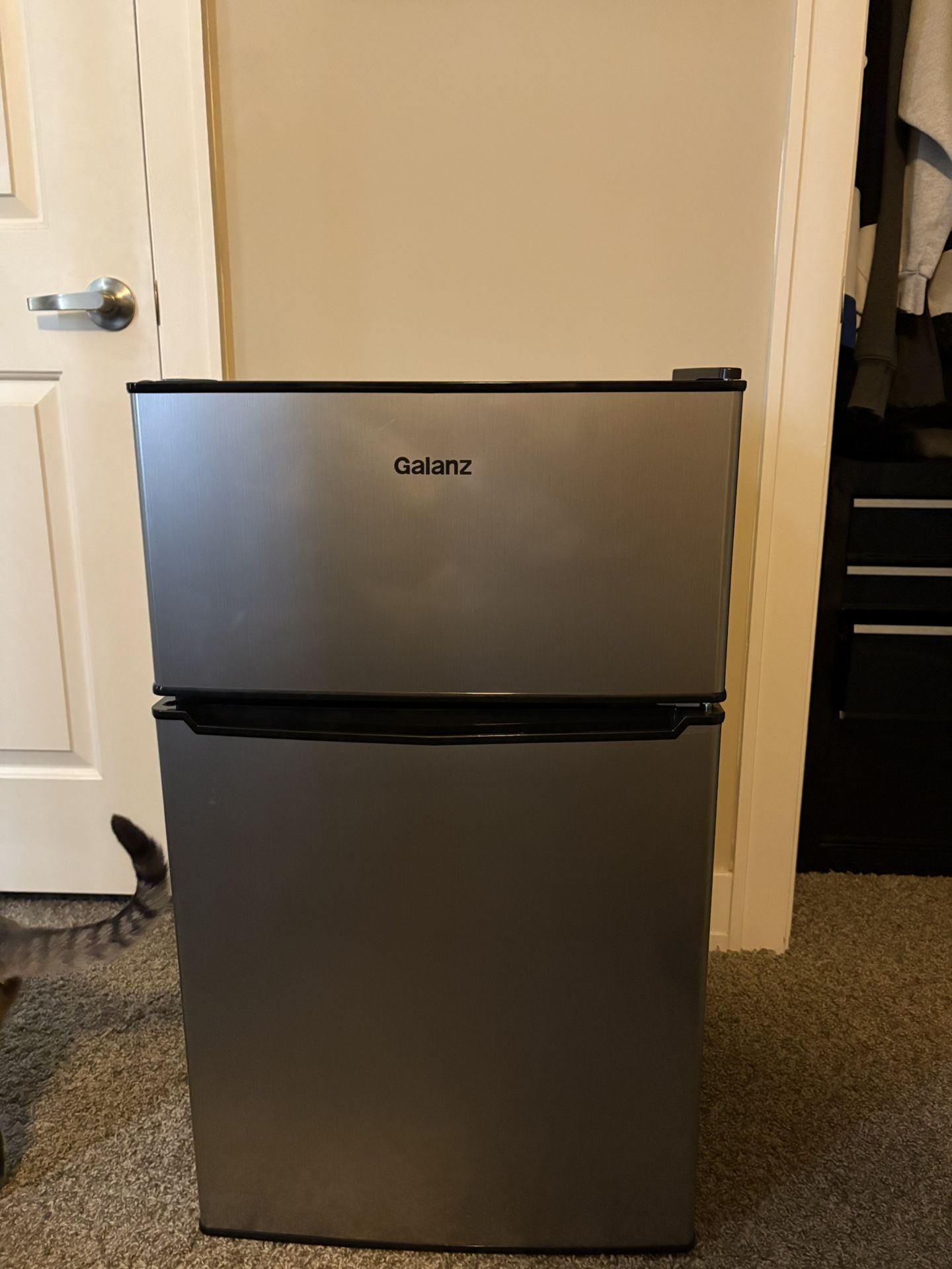 Galanz Mini Fridge
