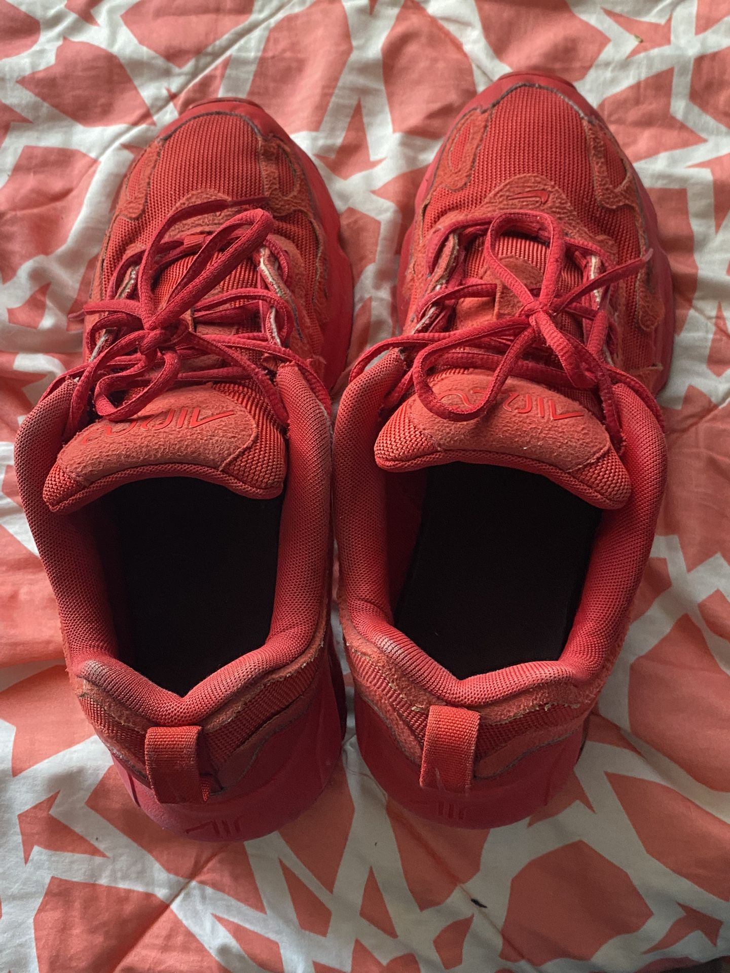 Air Max 200 Size11