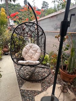 Hanging Egg Chair with Stand